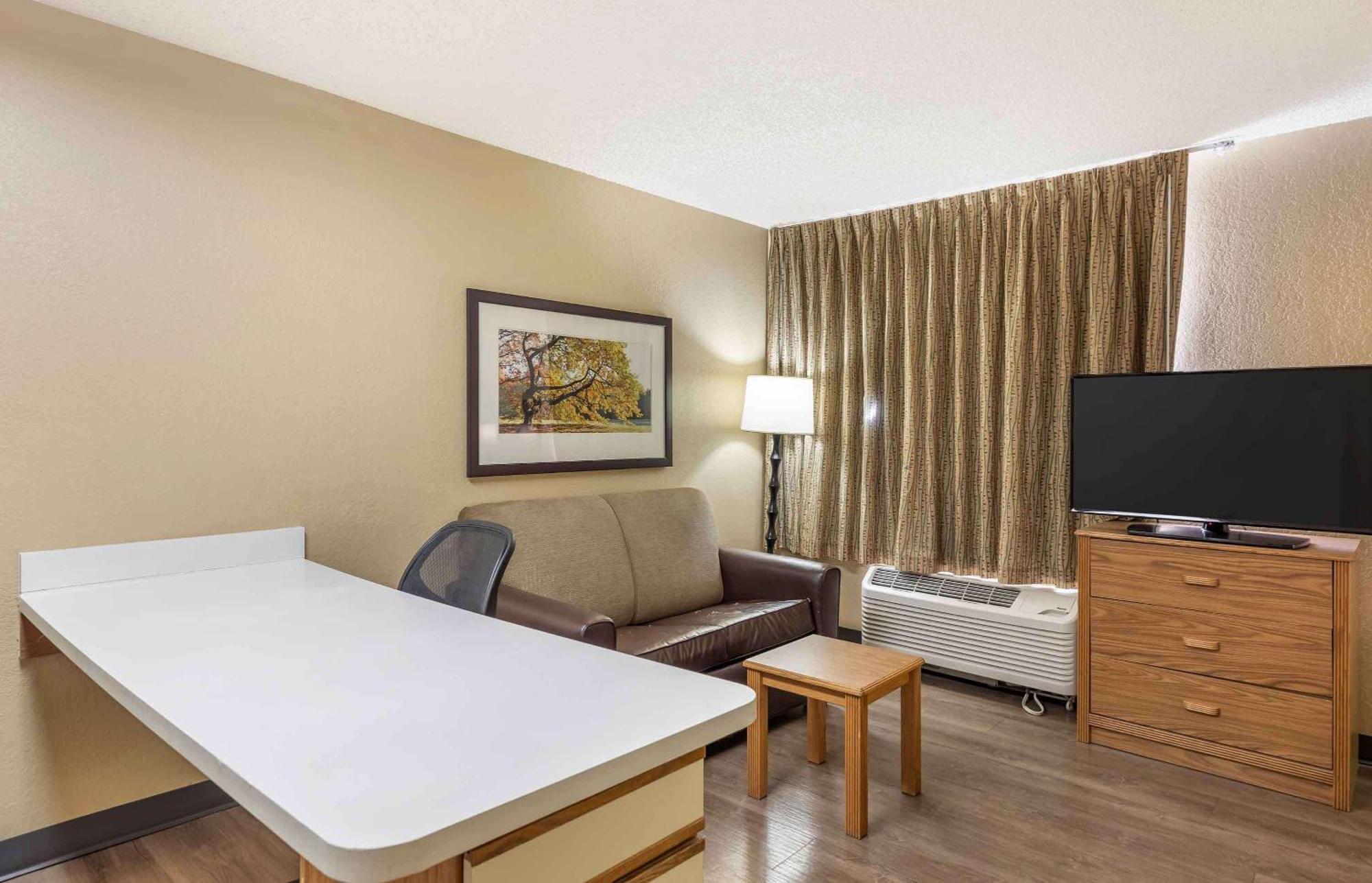 Extended Stay America Suites - Fishkill - Route 9 Exterior photo
